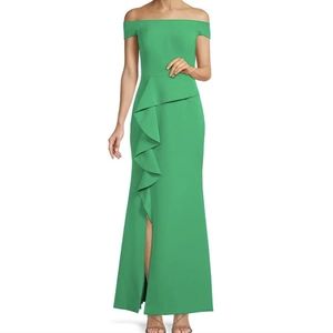 Vince Camuto Off-the-Shoulder Cap Sleeve Front Slit Crepe Ruffled Gown Size 12